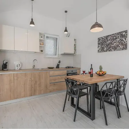 Dolce Apartment